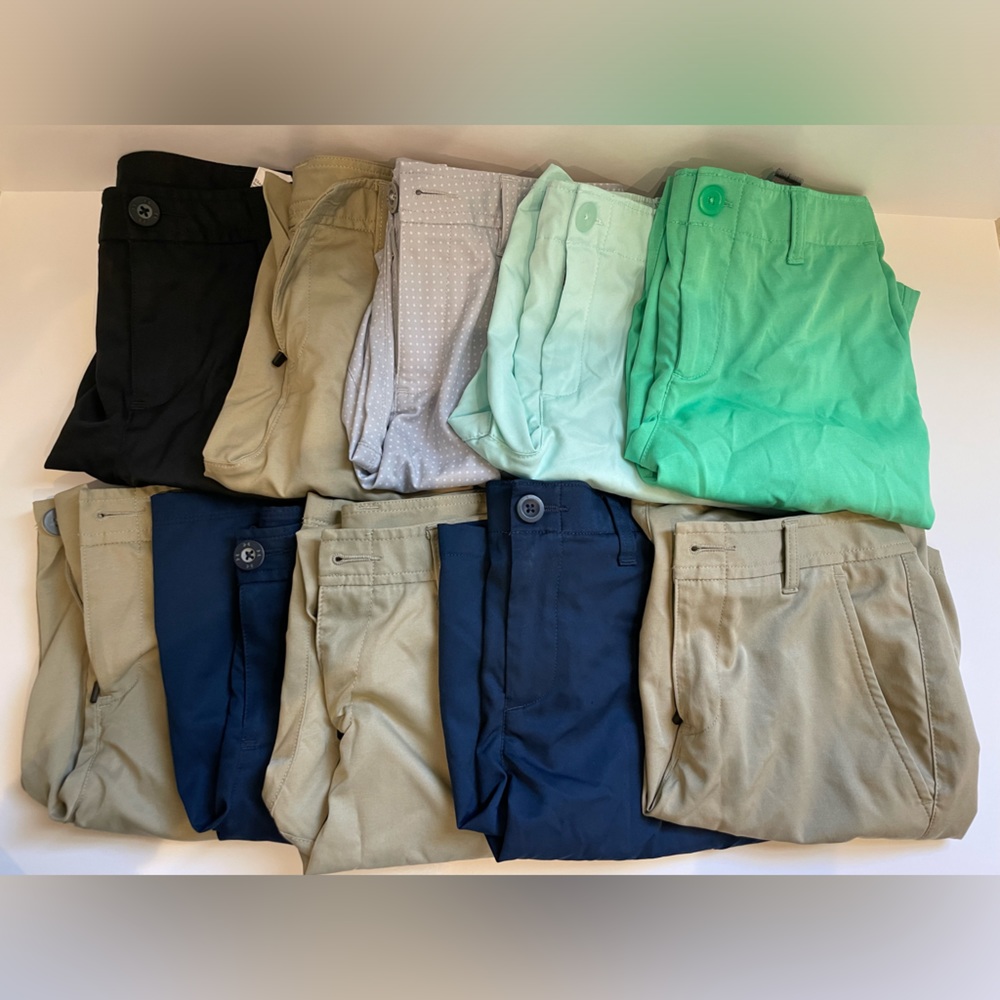 BOYS SIZE 12 UNDER ARMOUR GOLF SHORTS $10 per Pair